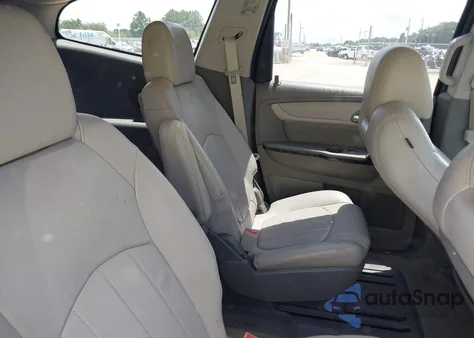 2015 Chevrolet Traverse Ltz z USA, uszkodzony, nr VIN 1GNKRJKD1FJ241743